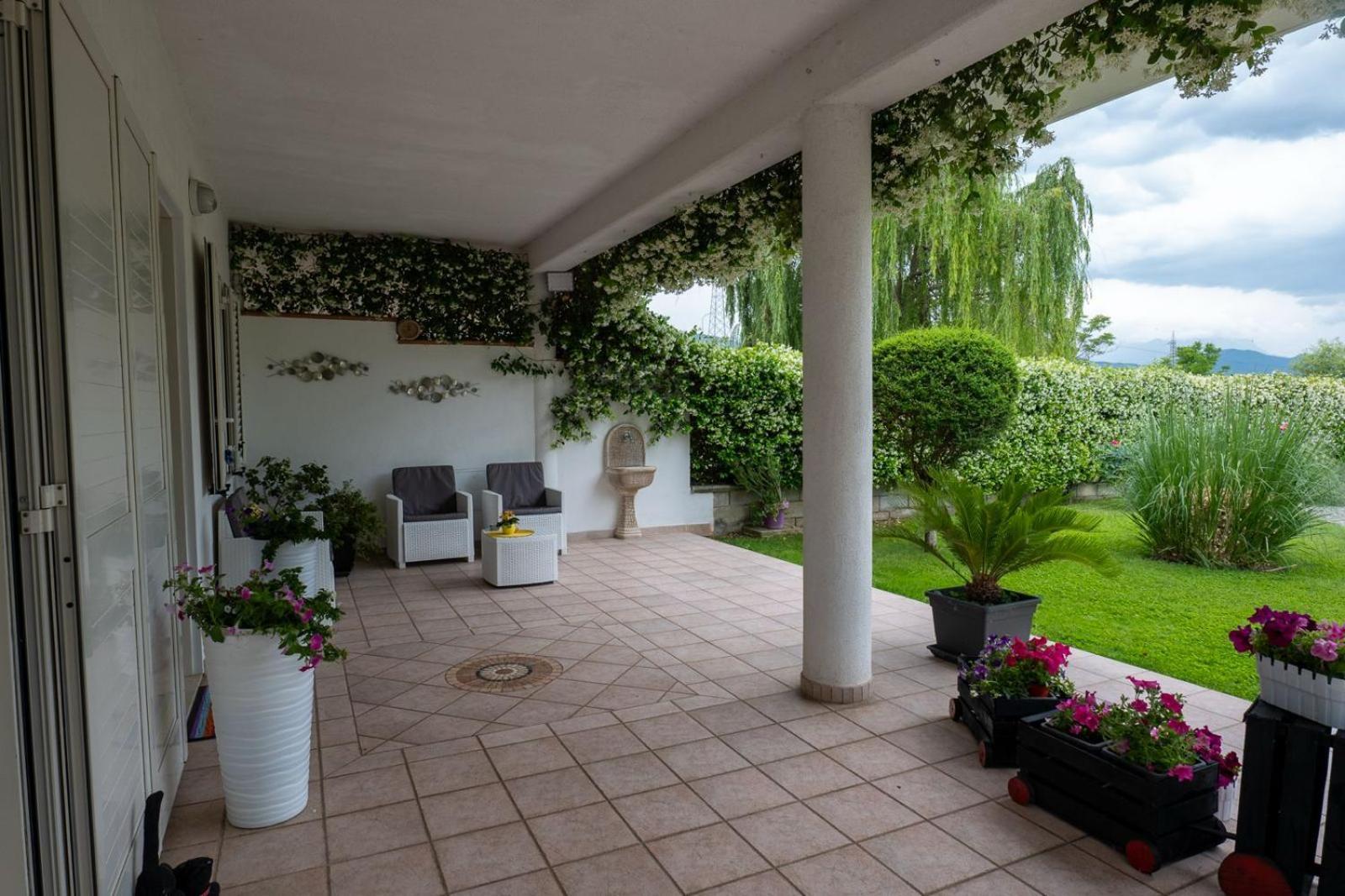 Parco Delle Rose Villa Sulmona Eksteriør billede